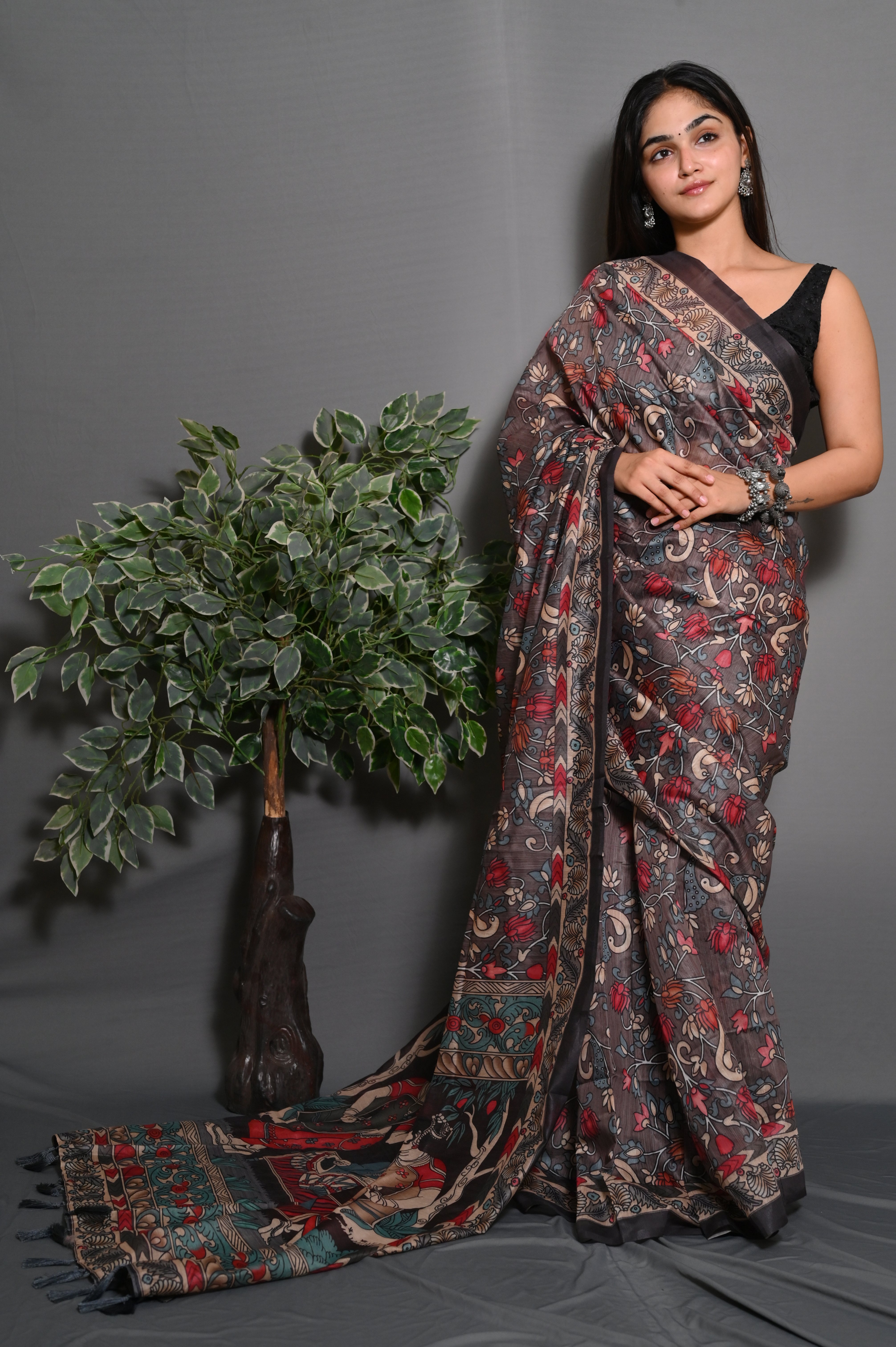 Soft Lichi Silk saree With Blouse image 2