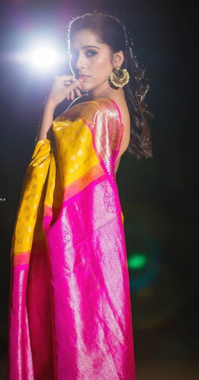 Soft Lichi Silk & Jacquard Work Saree With Blouse image 5