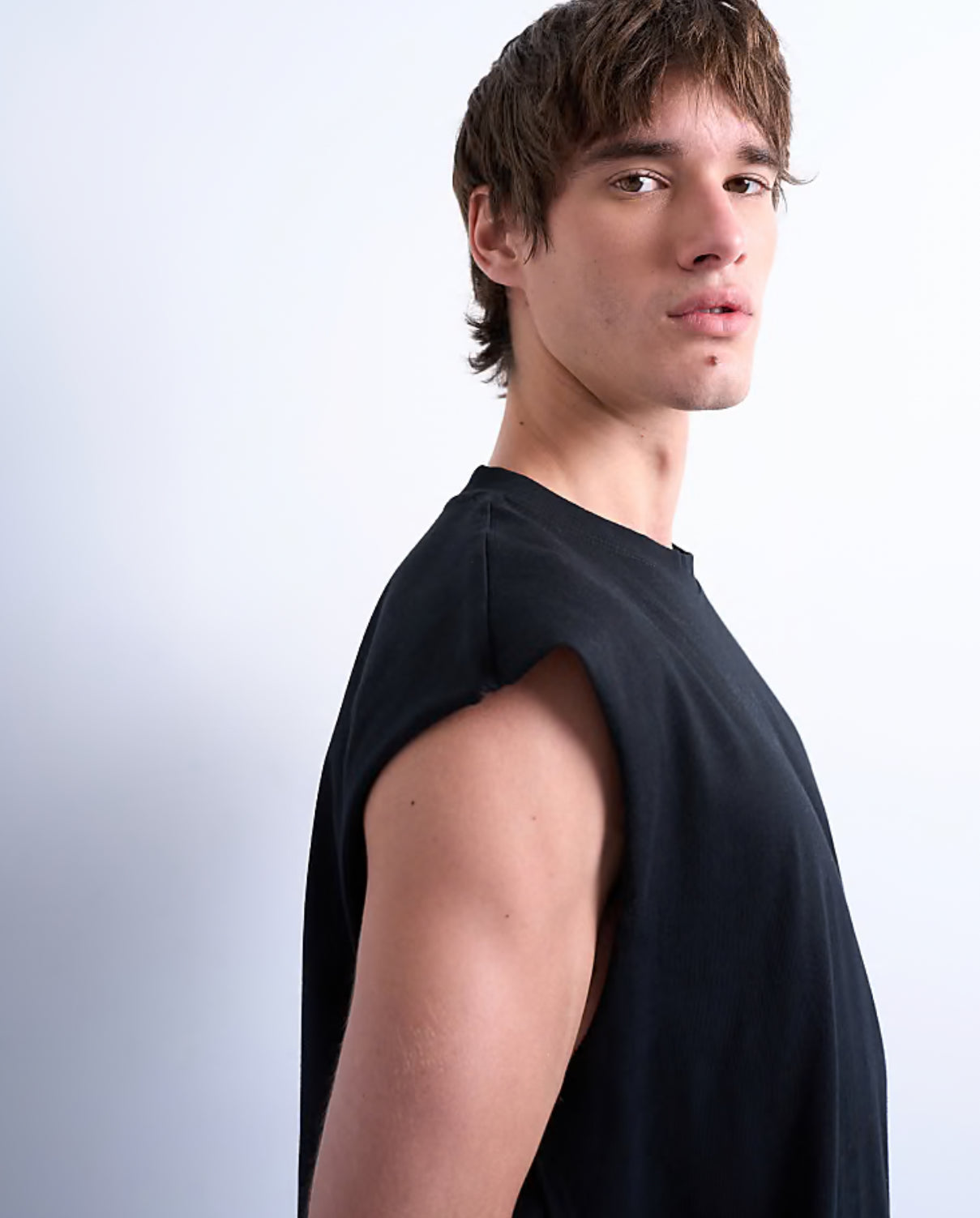 Elevated Basic Vest Tee image 3