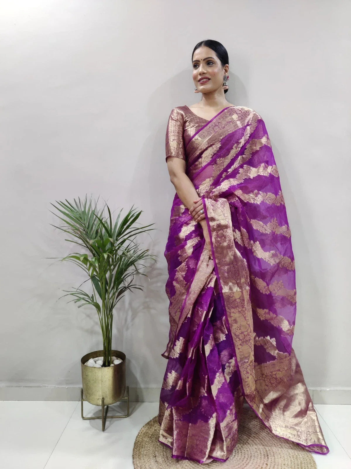 Organza Silk Saree With Blouse image 2