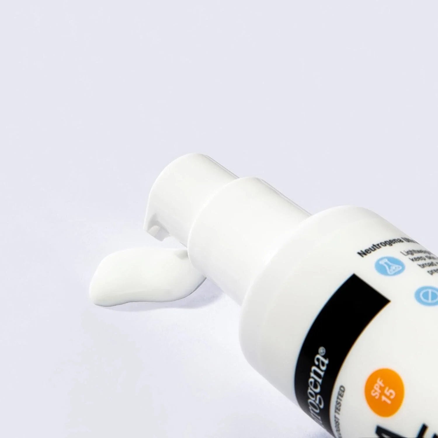 Neutrogena Oil Free Face Moisturizer SPF 15 For  - 100ml Long Lasting image 6