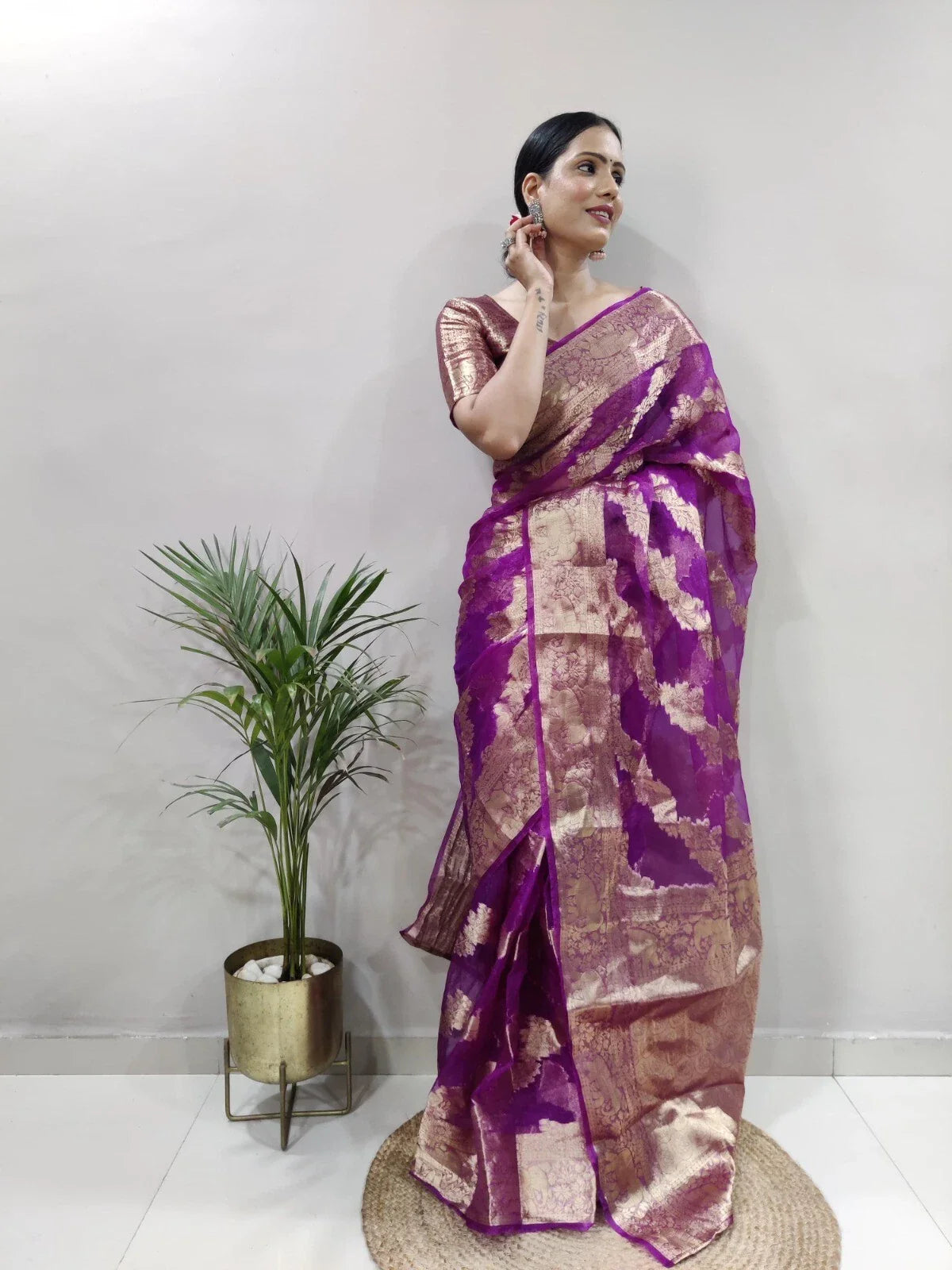 Organza Silk Saree With Blouse image 4